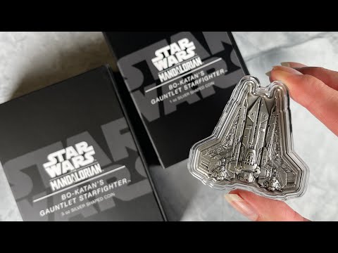 The Mandalorian™ – Bo-Katan's Gauntlet Starfighter™ Shaped Coin